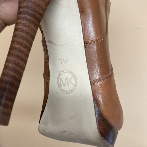 Michael Kors "WYATT" MK Logo Platform High Heel Booties  "Luggage Brown” - Picture 16 of 17
